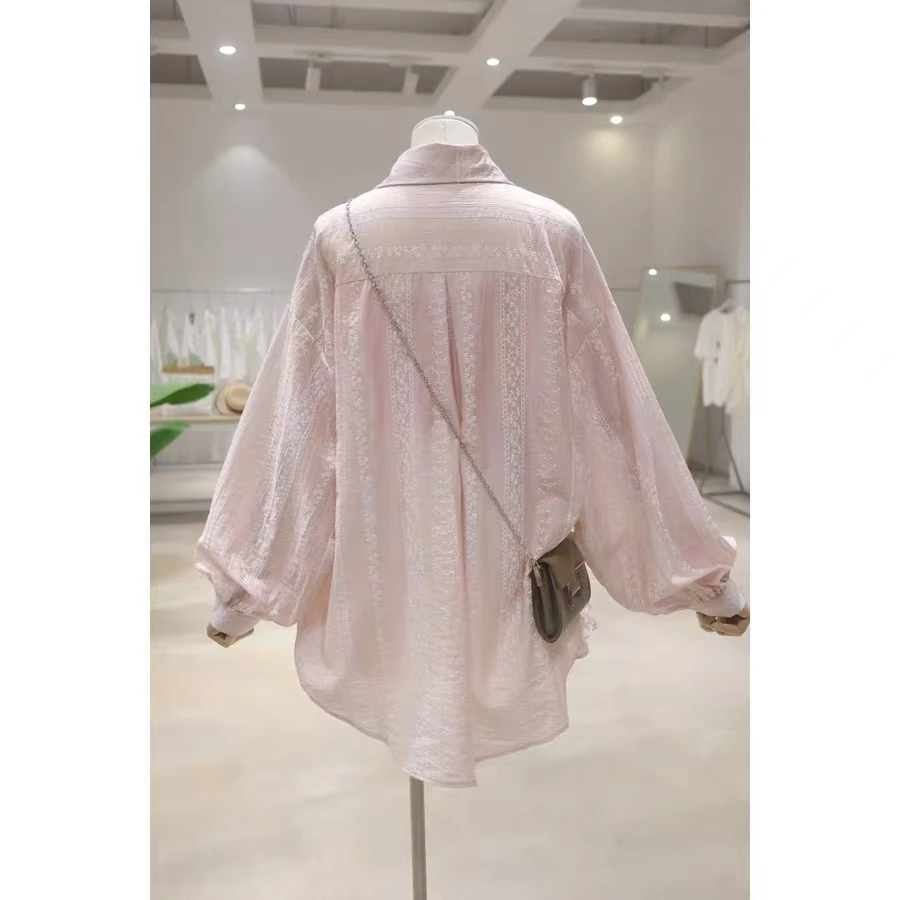 韩范薄款质感钩花2025春夏新款宽松显瘦中长款过臀长袖防晒衬衫女