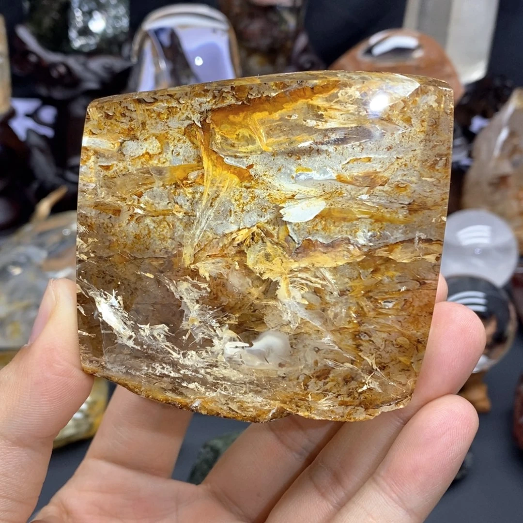 车挂未镶嵌水晶水晶