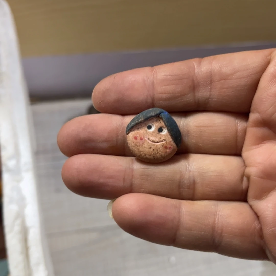 一***头泥塑古镇炻陶花盆