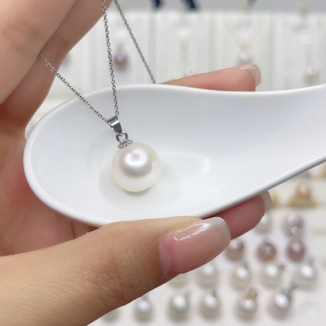 淡水珍珠未镶嵌吊坠(赠链)
