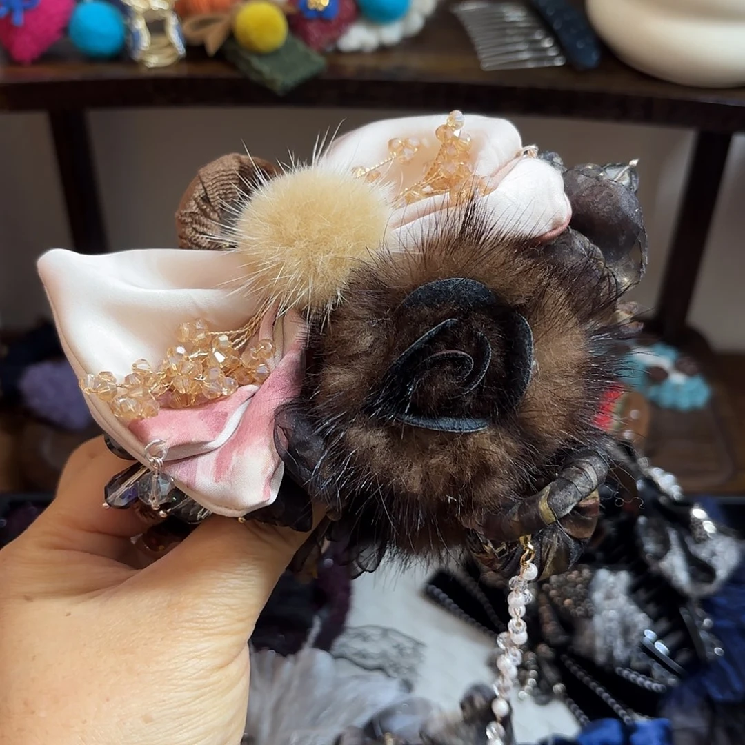 布艺铁合金抓夹夹夹