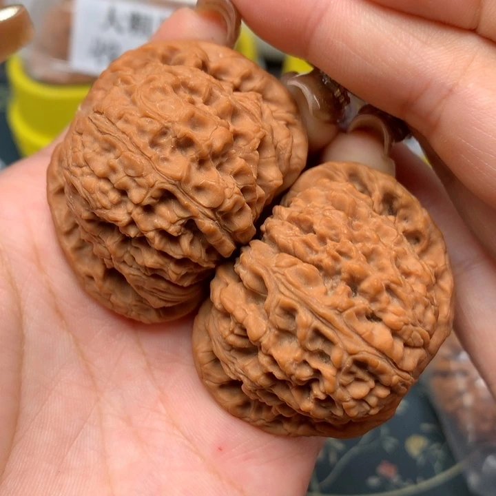 【闪购商品】文玩核桃吊坠十***邦48-24441-02