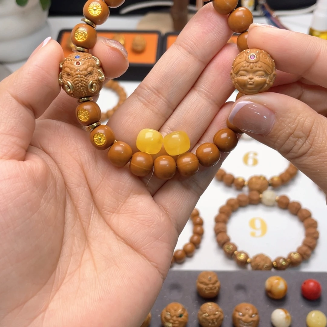 北****手串猴头核桃老型四标➕双单颗➕双配