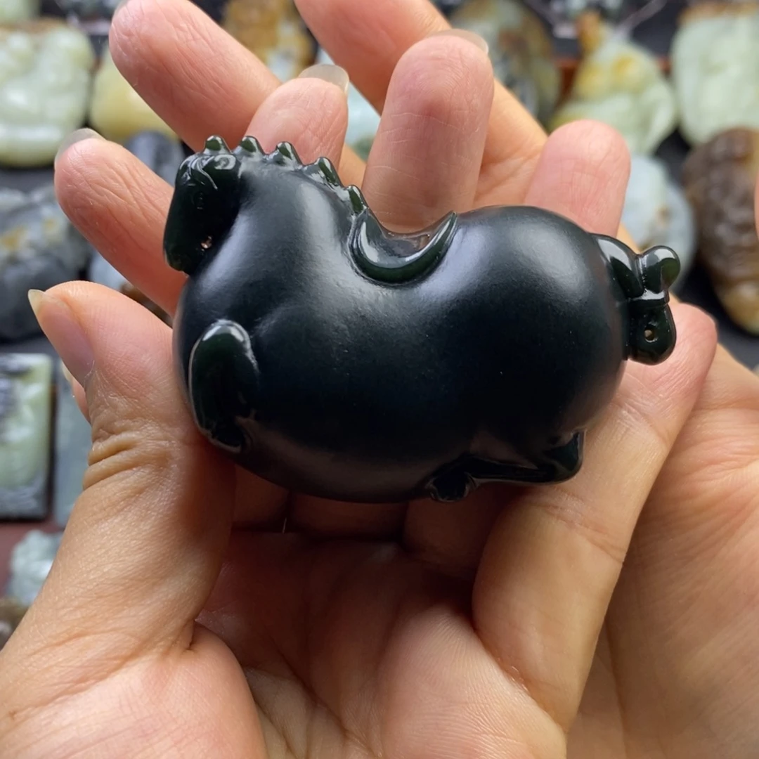 和田玉未镶嵌挂件