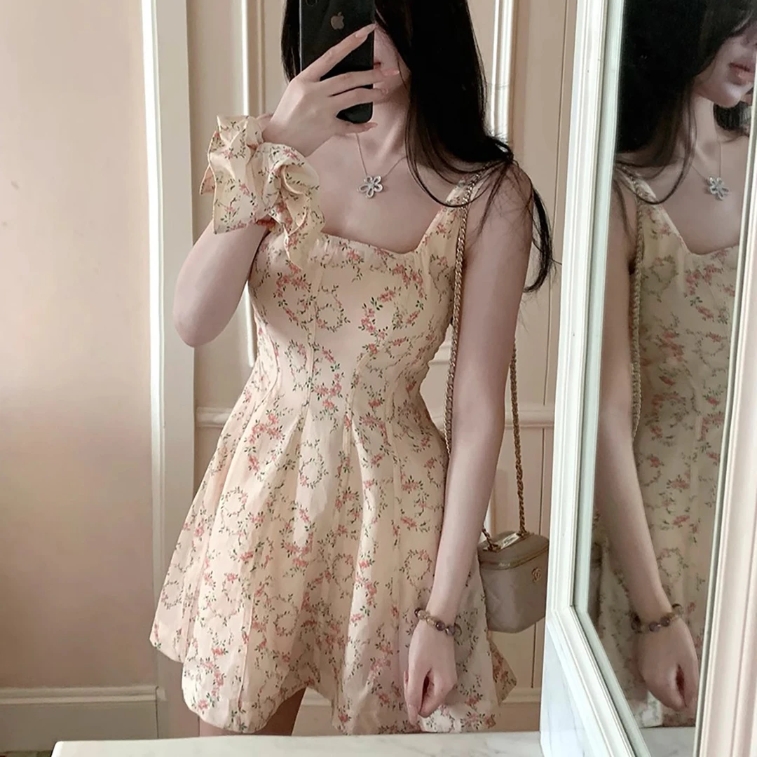 桃花朵朵棉显瘦收腰法式女U领碎花吊带裙子大裙摆短裙长裙夏