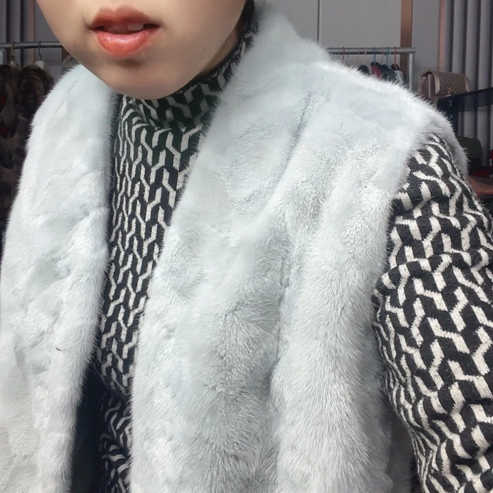 彩色水貂马甲均码