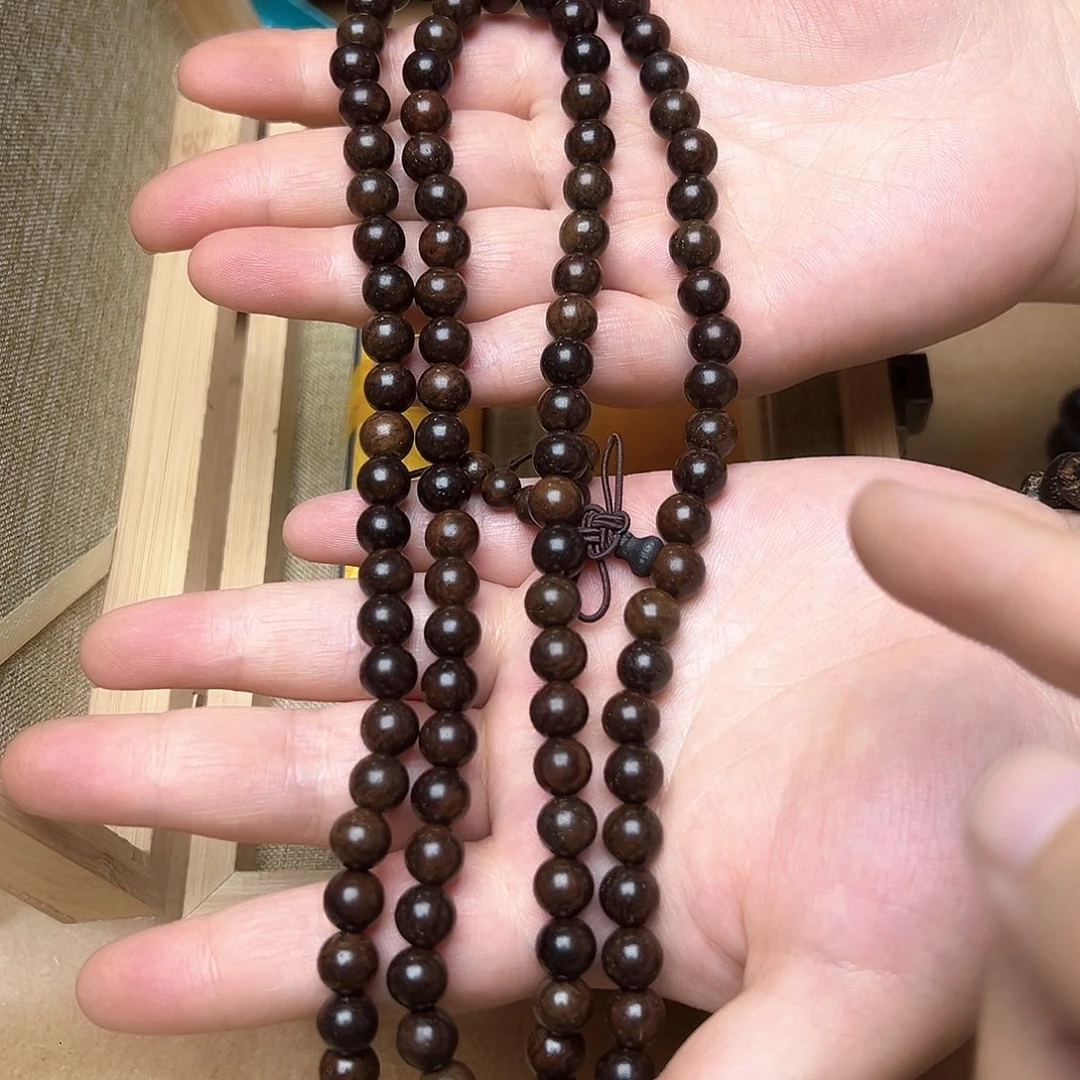 大叶紫檀（黑酸枝木类）