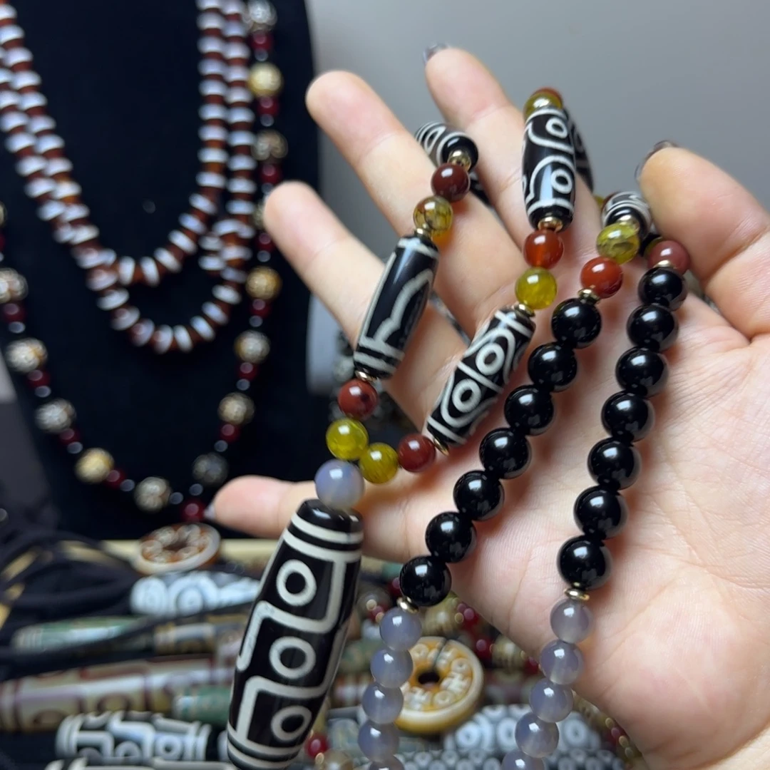 玛瑙/玉髓合金颈饰