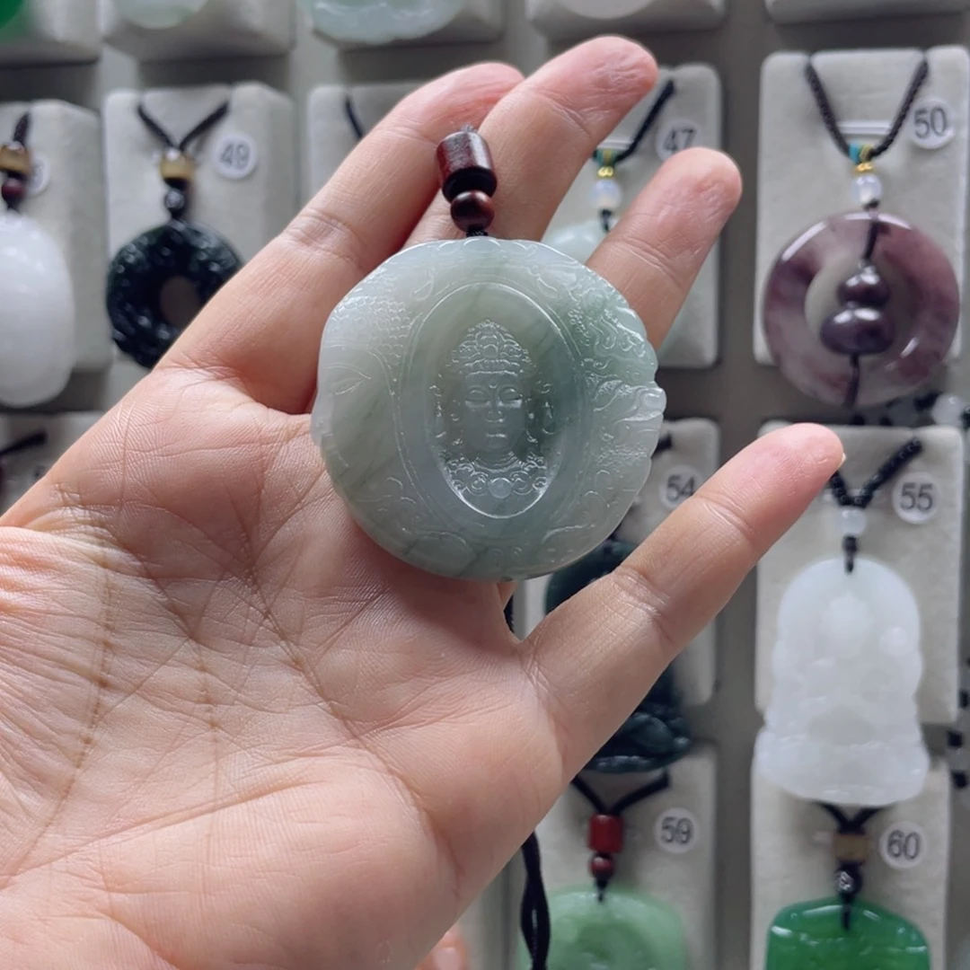 石英质玉（金丝玉）未镶嵌颈饰