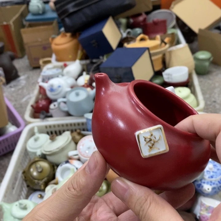 陶瓷艺术品及陶瓷壶壶