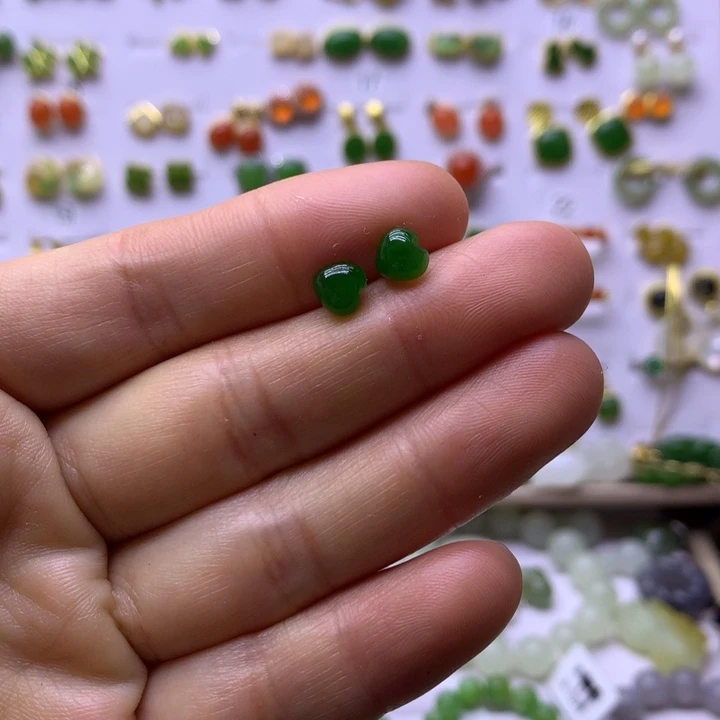 和田玉银S925镶嵌耳饰