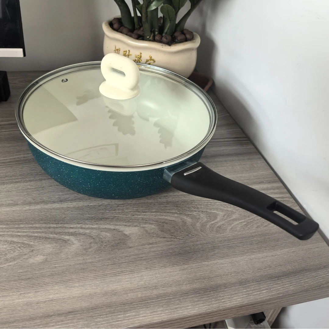28cm品牌磨标尾货炒锅外绿里白品质生活平底不粘锅不挑灶具微瑕