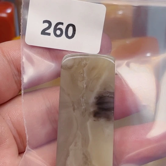 L***e老挝石老挝石牛角