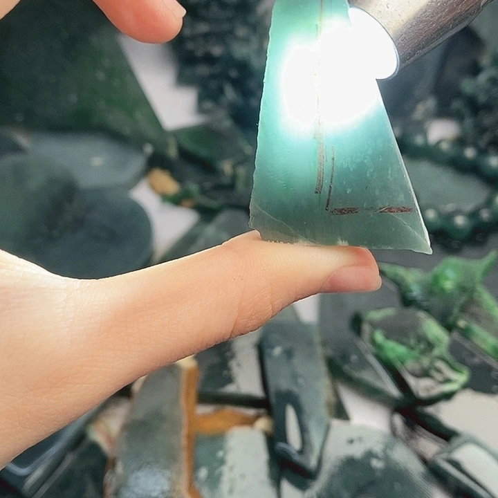 翡翠裸石纯天然翡翠