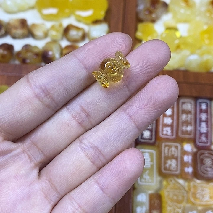 橄榄核吊坠糖果16