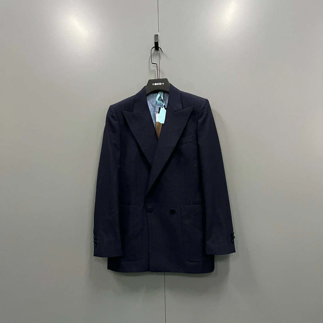 95新 BURBERRY/博柏利 q224  巴宝莉 深蓝色波点西服38码208184