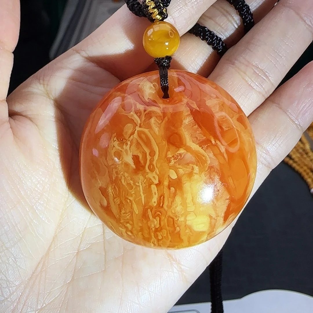 琥珀未镶嵌颈饰吊坠