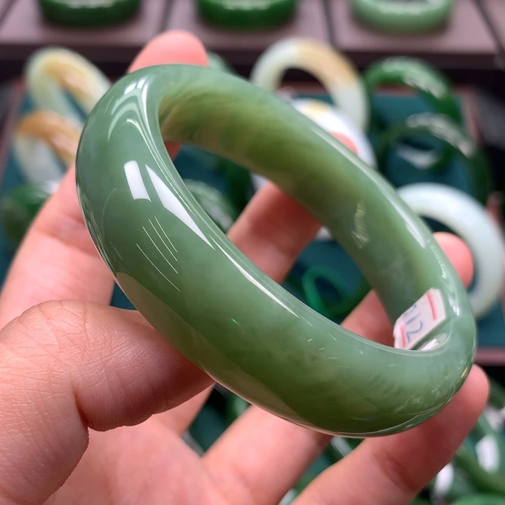 未镶嵌手镯和田玉（碧玉）5758