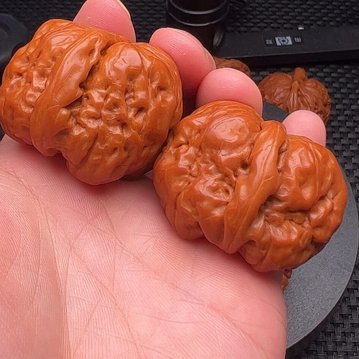 文玩核桃把件蛤蟆头