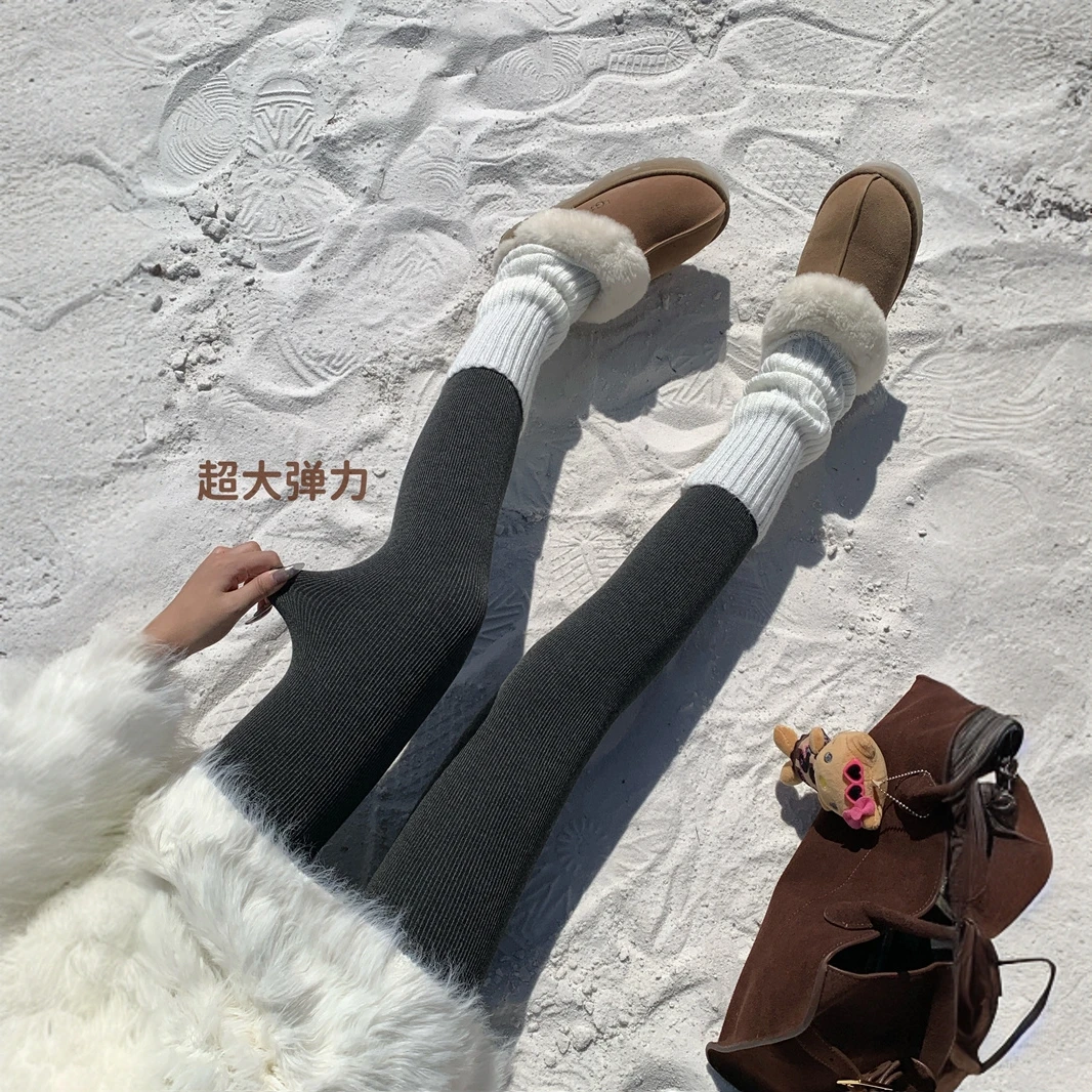 孕妇裤子秋冬款外穿加绒加厚孕妇打底裤保暖棉裤羊羔绒百搭小脚裤