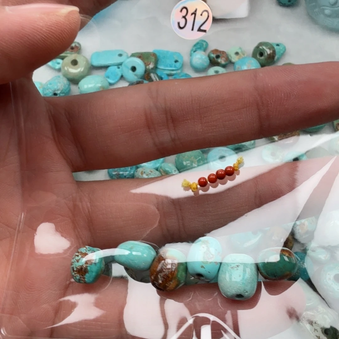 未镶嵌南红玛瑙珠宝奇石