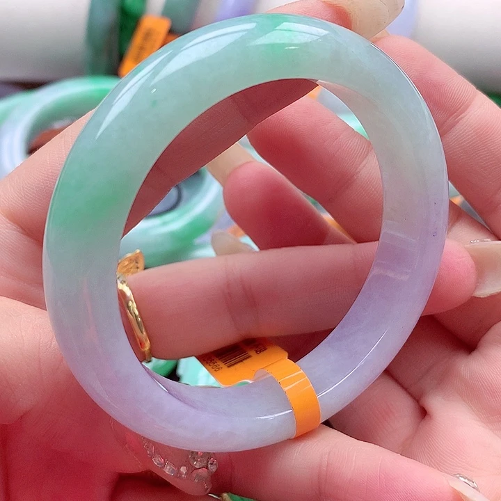 翡翠未镶嵌手镯翡翠手镯