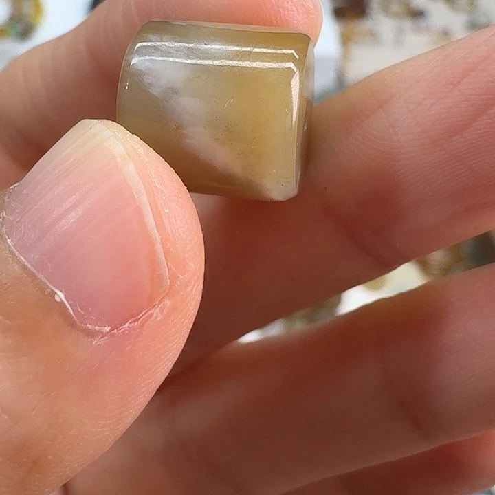 和田玉（糖玉）未镶嵌颈饰12.12