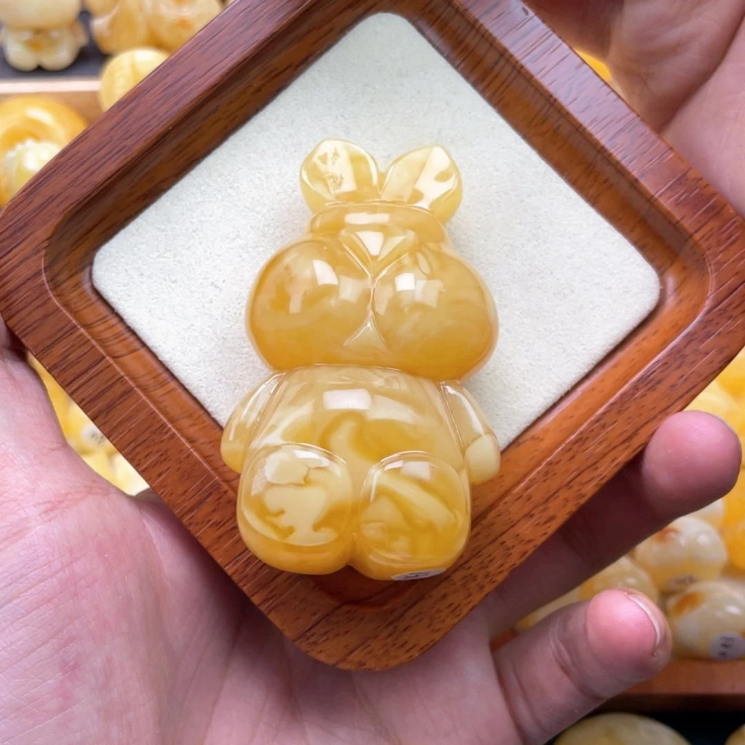 琥珀裸石未镶嵌蜜蜡