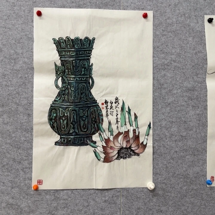 国画花鸟等图案为一体
