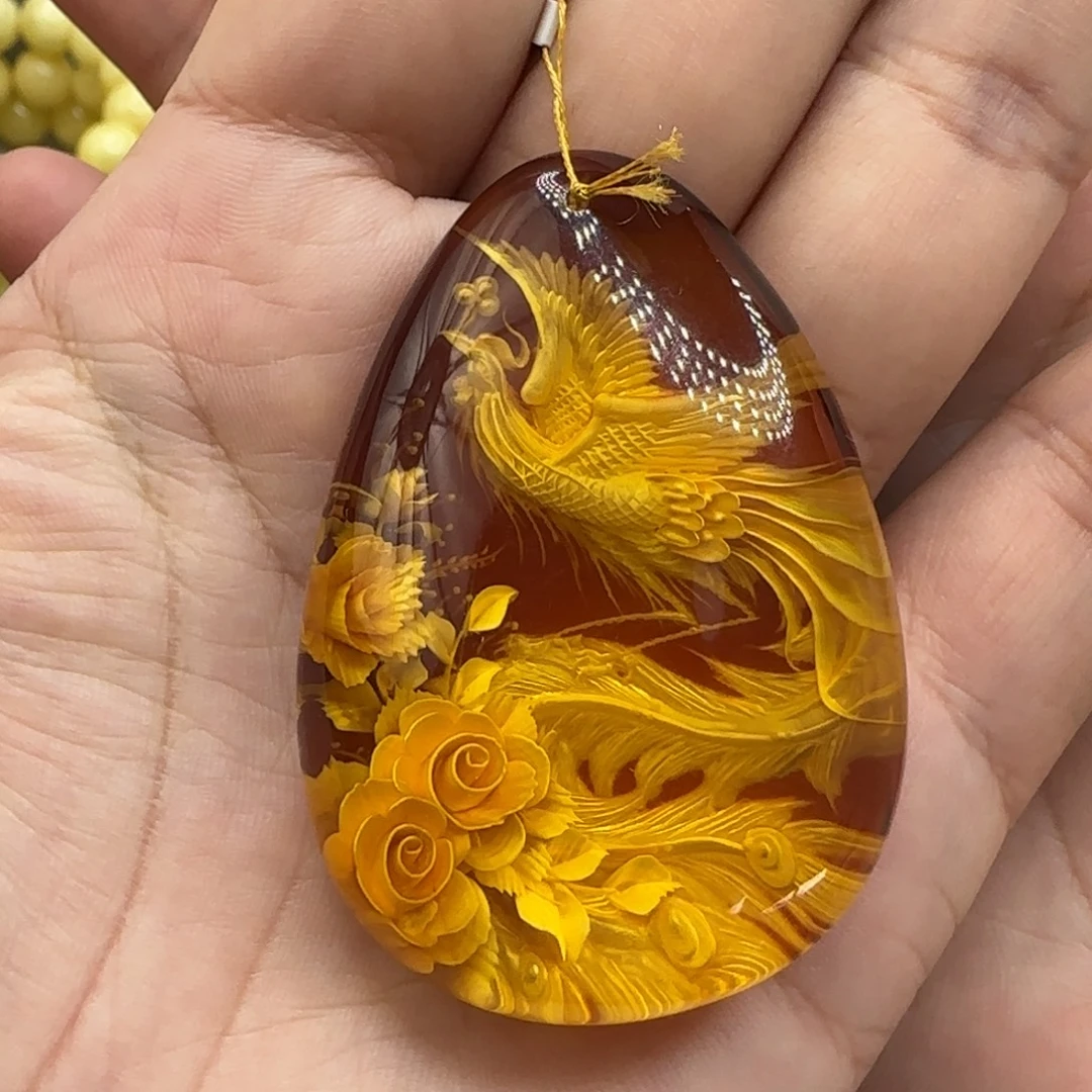 琥珀未镶嵌珠宝奇石