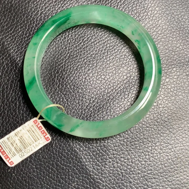 石英质玉未镶嵌手镯圈口57.2