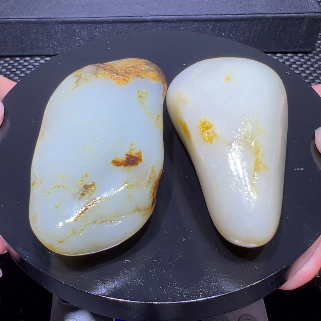 吊坠(不含链)未镶嵌和田玉（子料）225-30