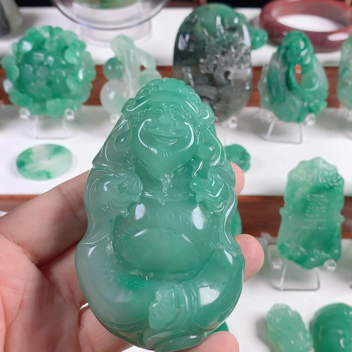 石英质玉吊坠未镶嵌