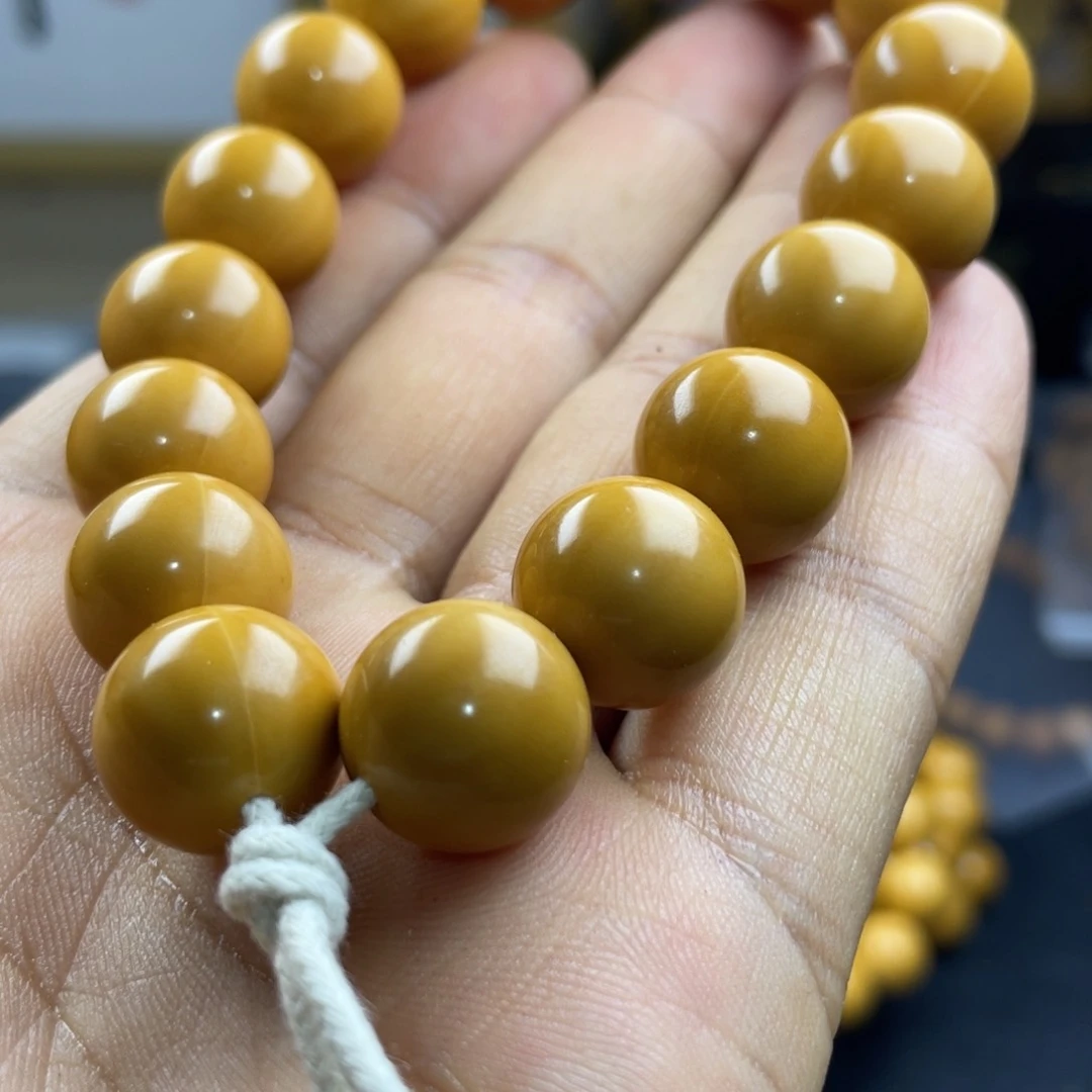 猴头核桃吊坠别忘吃