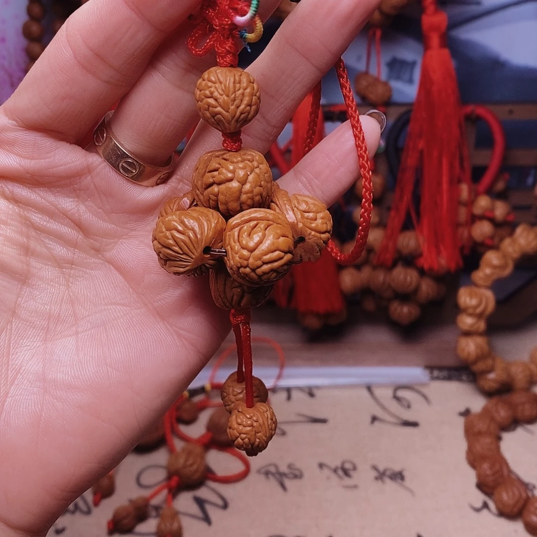 桃核吊坠龙纹桃枭