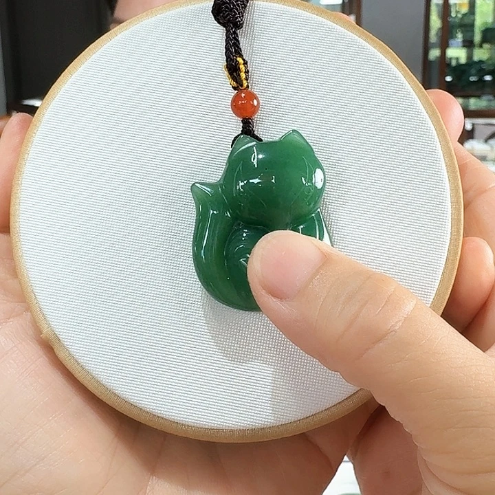 密玉（石英质玉）吊坠未镶嵌姚*儿