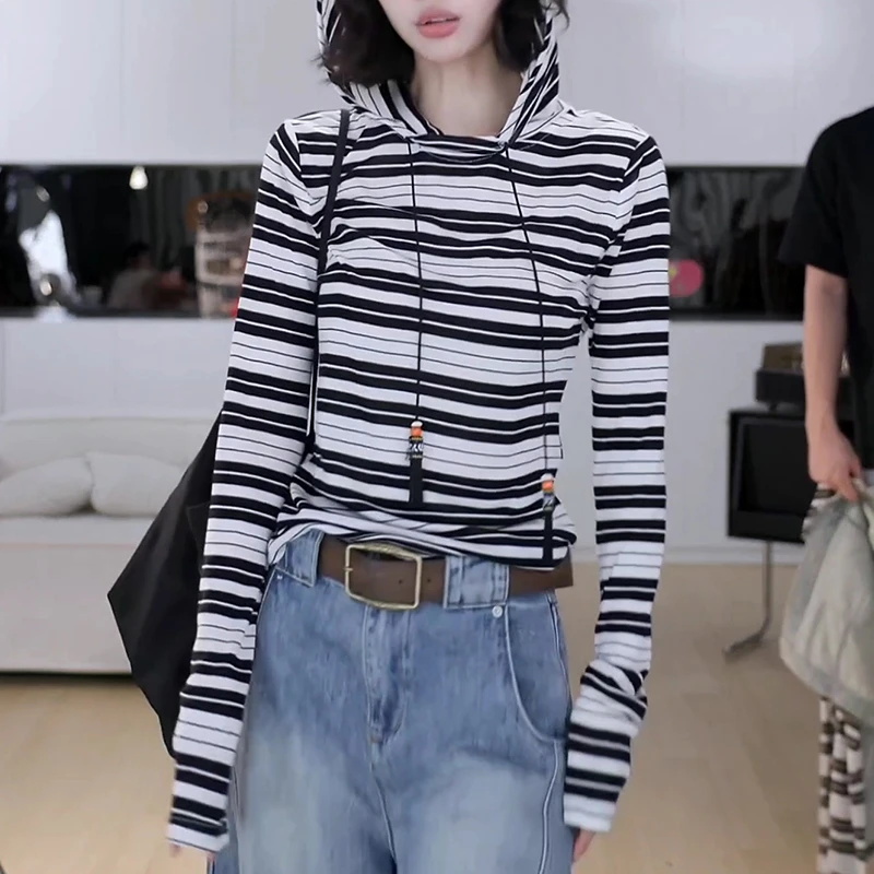 美式撞色条纹长袖连帽长袖t恤女春秋新款休闲时尚修身显瘦上衣