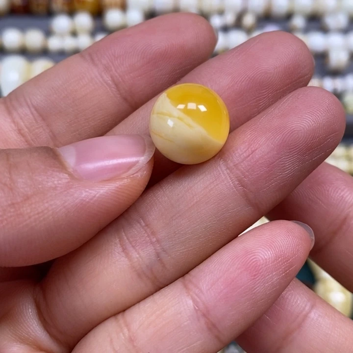 琥珀未镶嵌裸石圆珠