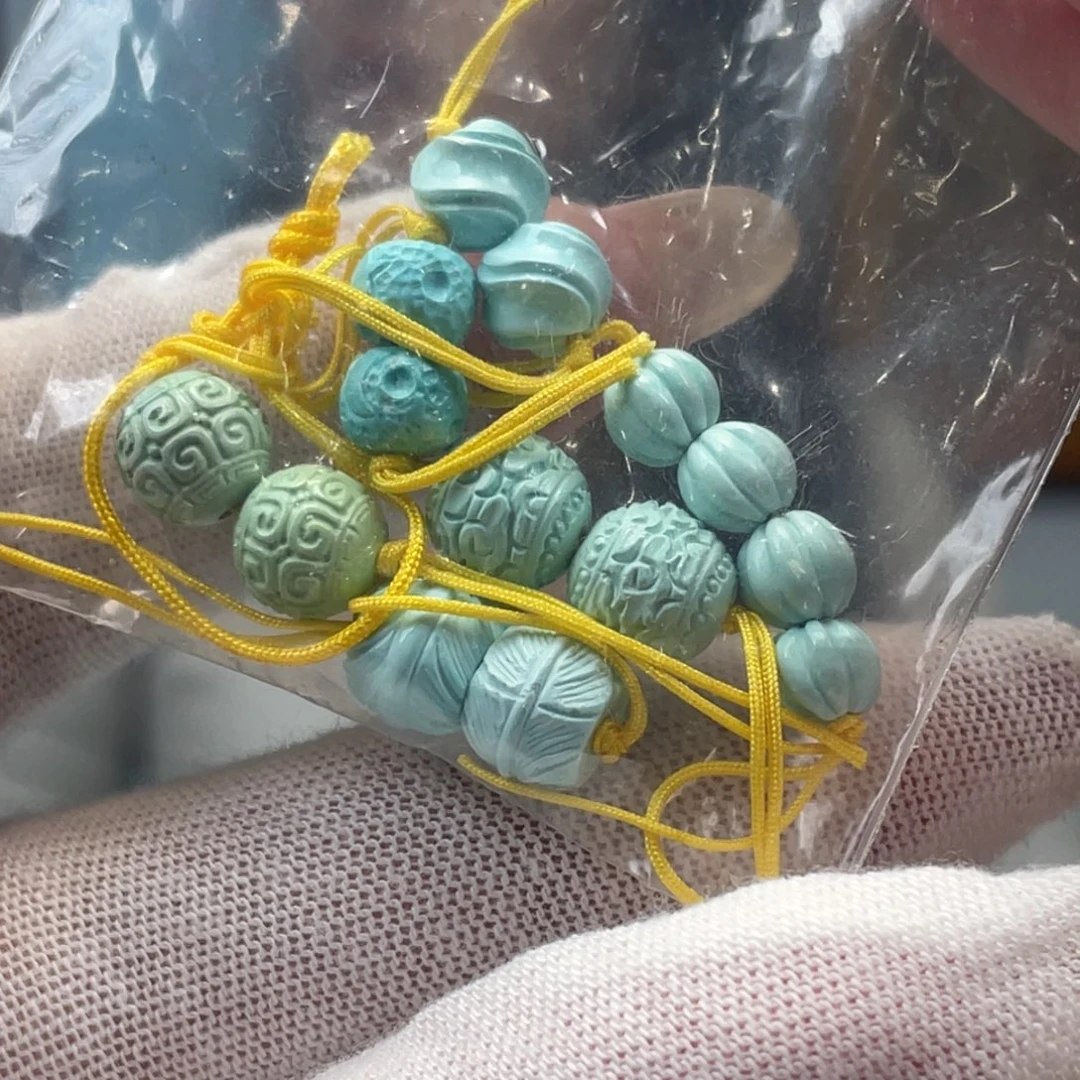 未镶嵌绿松石挂件