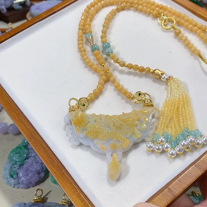 翡翠未镶嵌颈饰翡翠吊坠