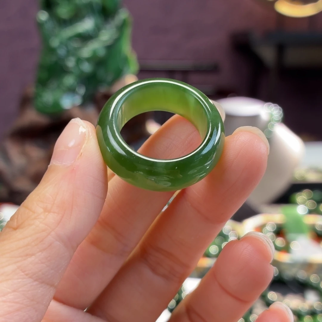 和田玉（碧玉）未镶嵌戒指