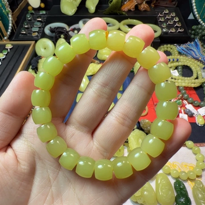 和田玉（黄玉）颈饰未镶嵌
