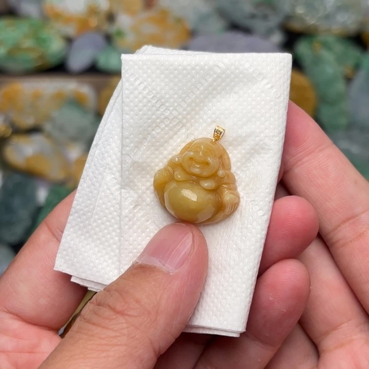 翡翠颈饰18K金镶嵌吊坠