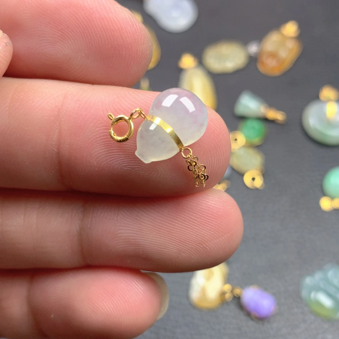 【闪购商品】颈饰18K金镶嵌翡翠翡翠