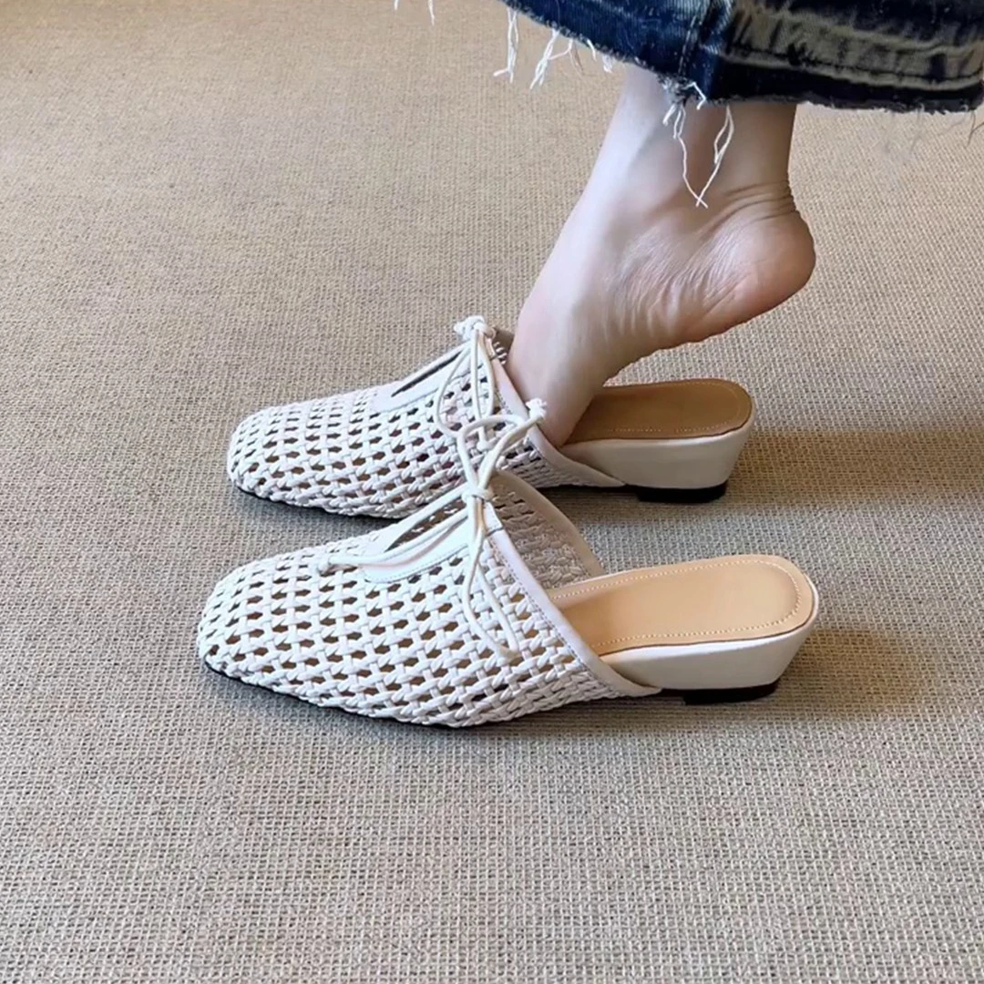 羊皮版~小方头编织绑带包头凉鞋女夏季新款粗跟一脚蹬厚底凉拖鞋