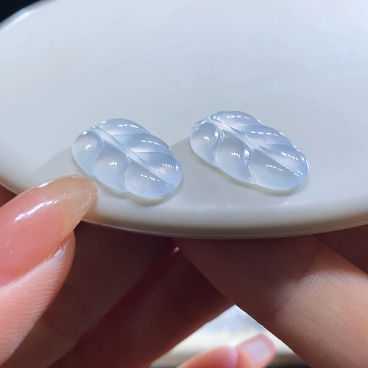 翡翠未镶嵌吊坠(不含链)翡翠冰种树叶二选一（只发一件）