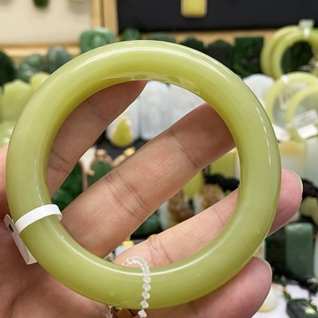 【闪购商品】颈饰未镶嵌和田玉