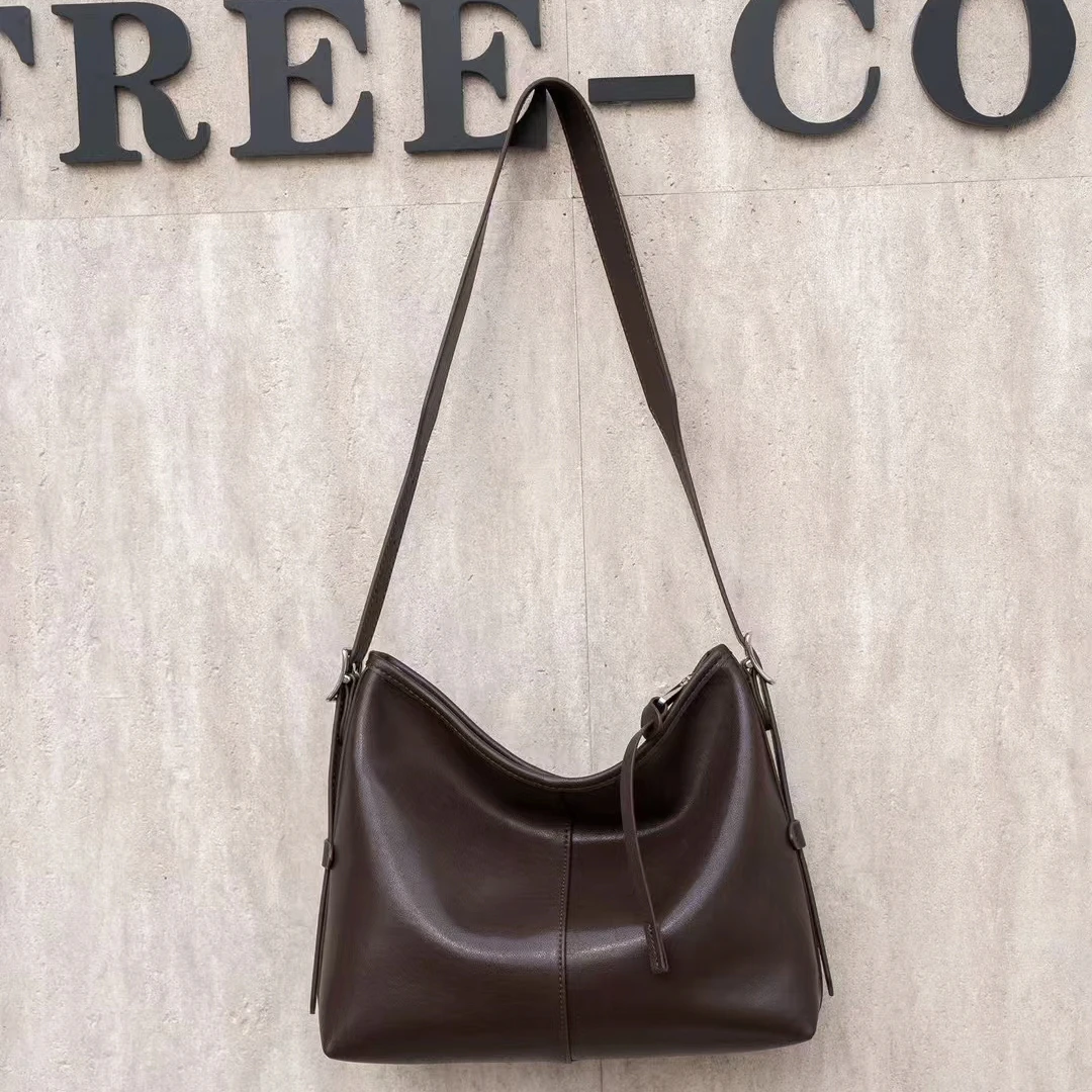 女士真皮包包  新款机场包A级头层水晶植鞣牛皮腋下斜挎包包3010