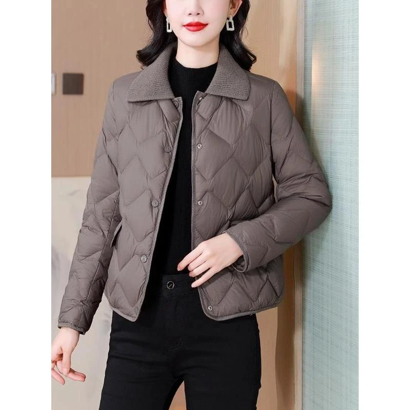 羽绒服短款外套女士秋冬新款时尚保暖高级感小个子妈妈袄上衣