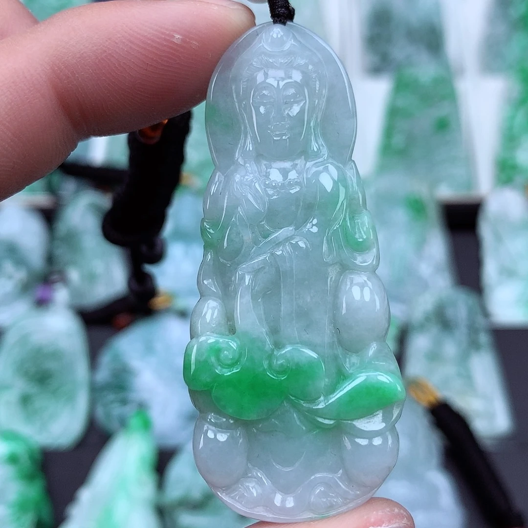 翡翠颈饰未镶嵌翡翠吊坠